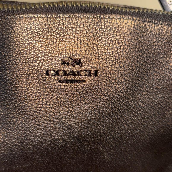 Coach  Madison metallic golden bronze satchel  Crossbody bag gunmetal hardware - Picture 4 of 17